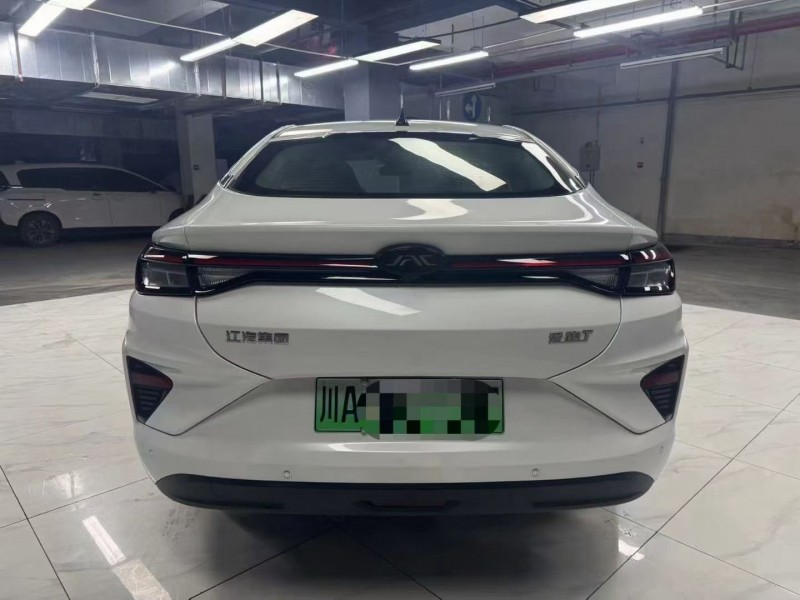 成都24年江淮爱跑4