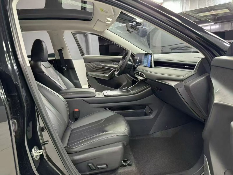 成都24年启辰大V4