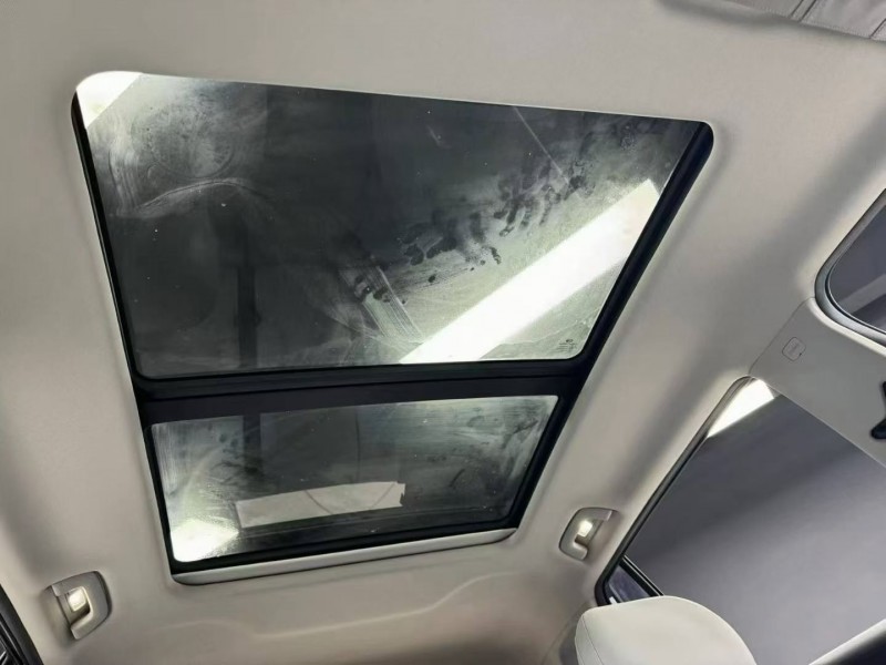 成都21年传祺埃安Y9