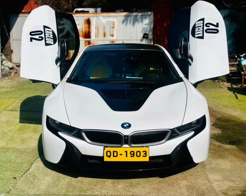 青岛17年宝马i81