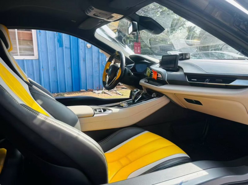 青岛17年宝马i86