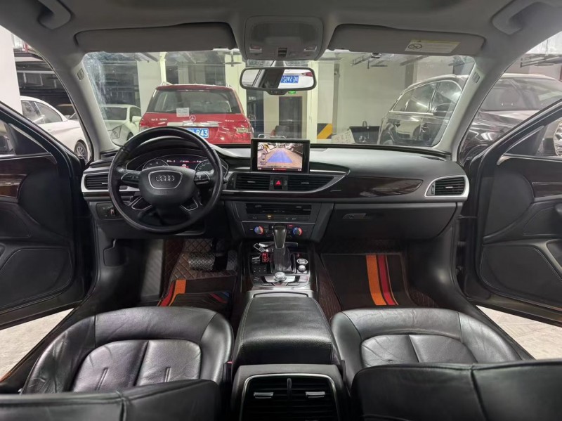 成都16年奥迪A6L8