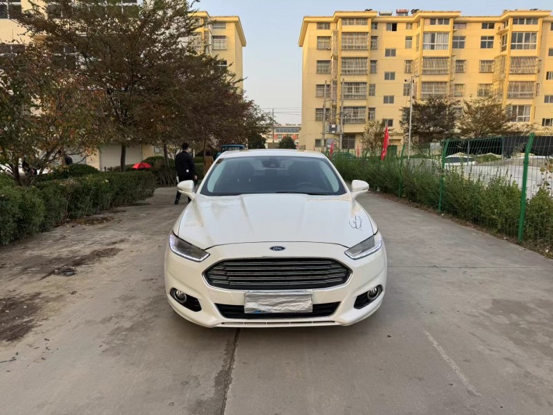 徐州15年福特蒙迪欧1