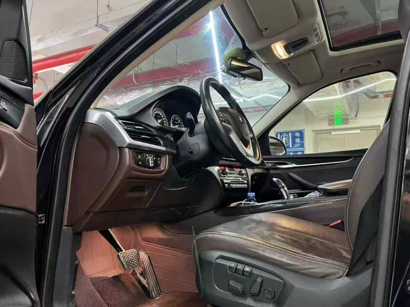 深圳16年宝马X54