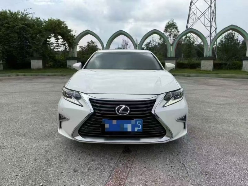 梧州18年雷克萨斯ES1