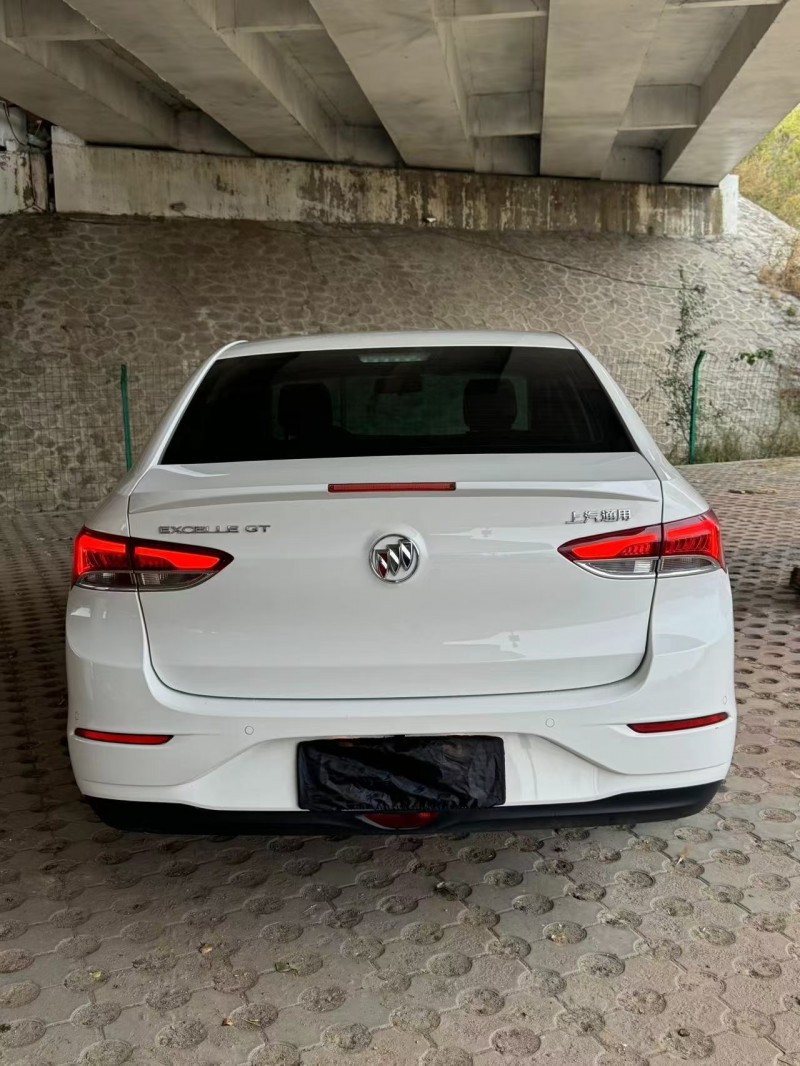 松原21年别克英朗9