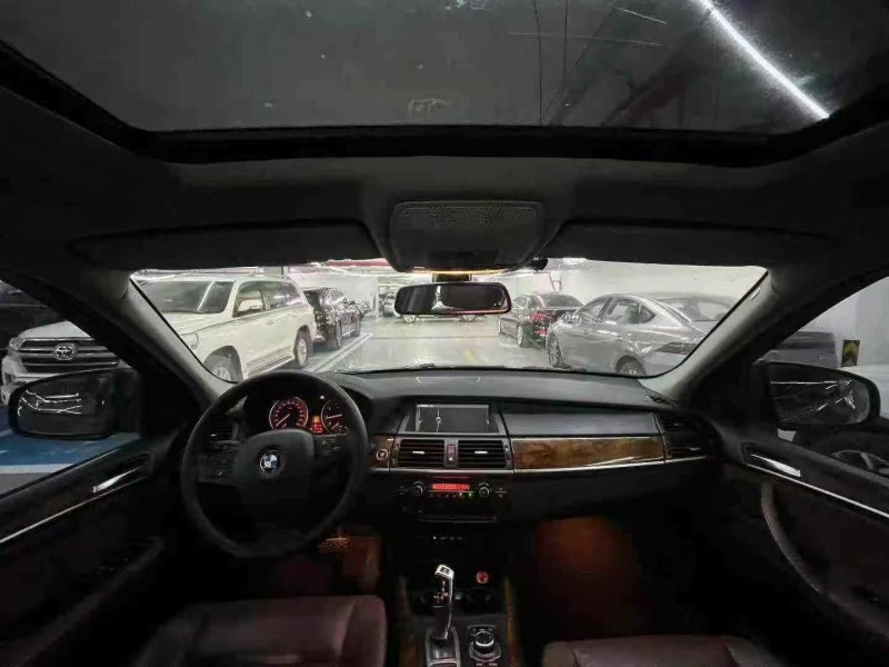 深圳12年宝马X54