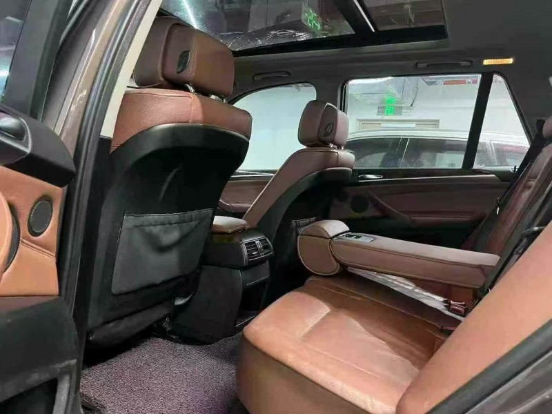 深圳12年宝马X55