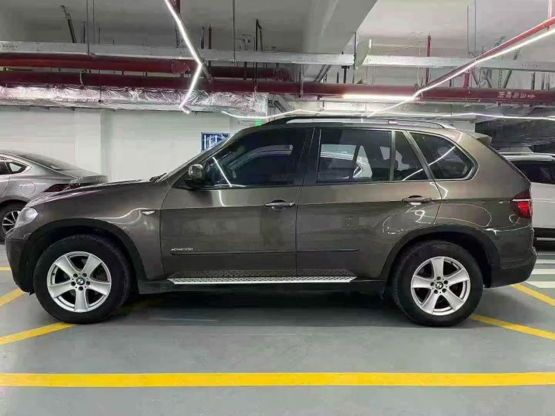 深圳12年宝马X56