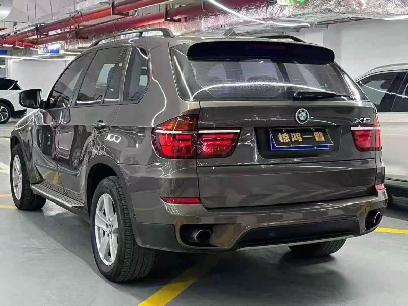 深圳12年宝马X57