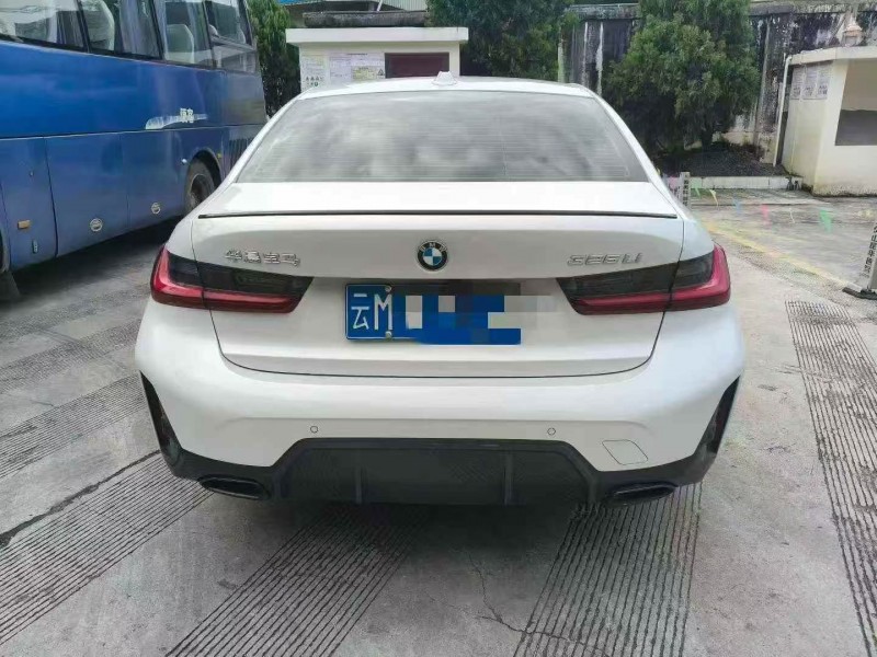 玉溪24年宝马3系9