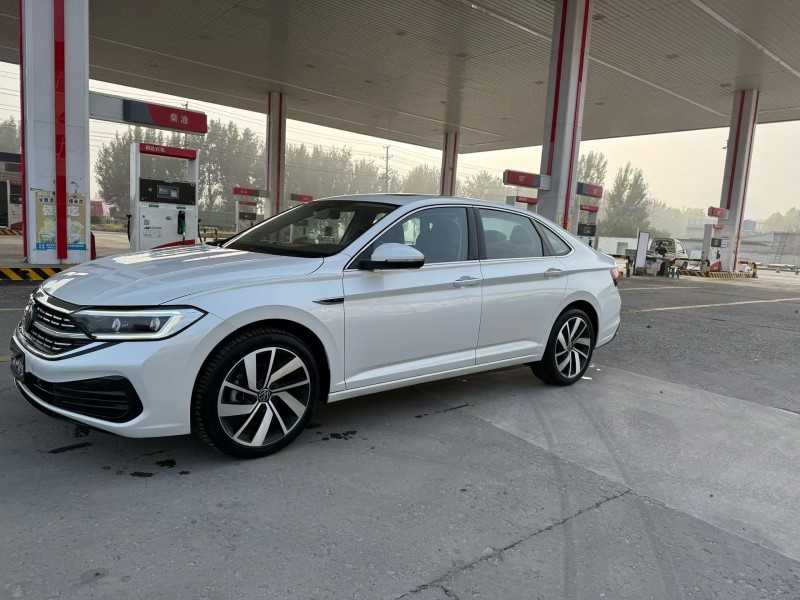 保定24年大众速腾3