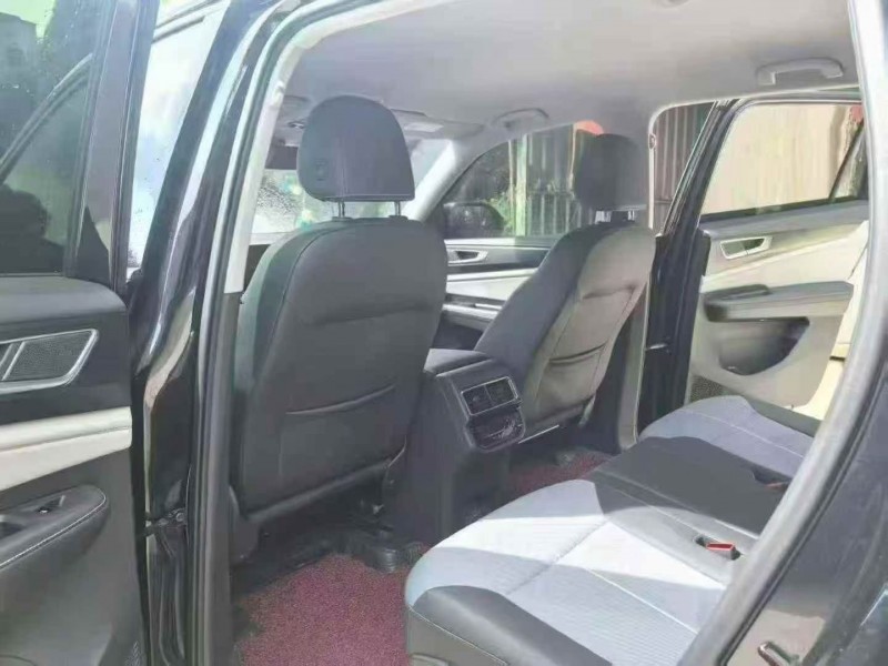 保山22年大众途昂4