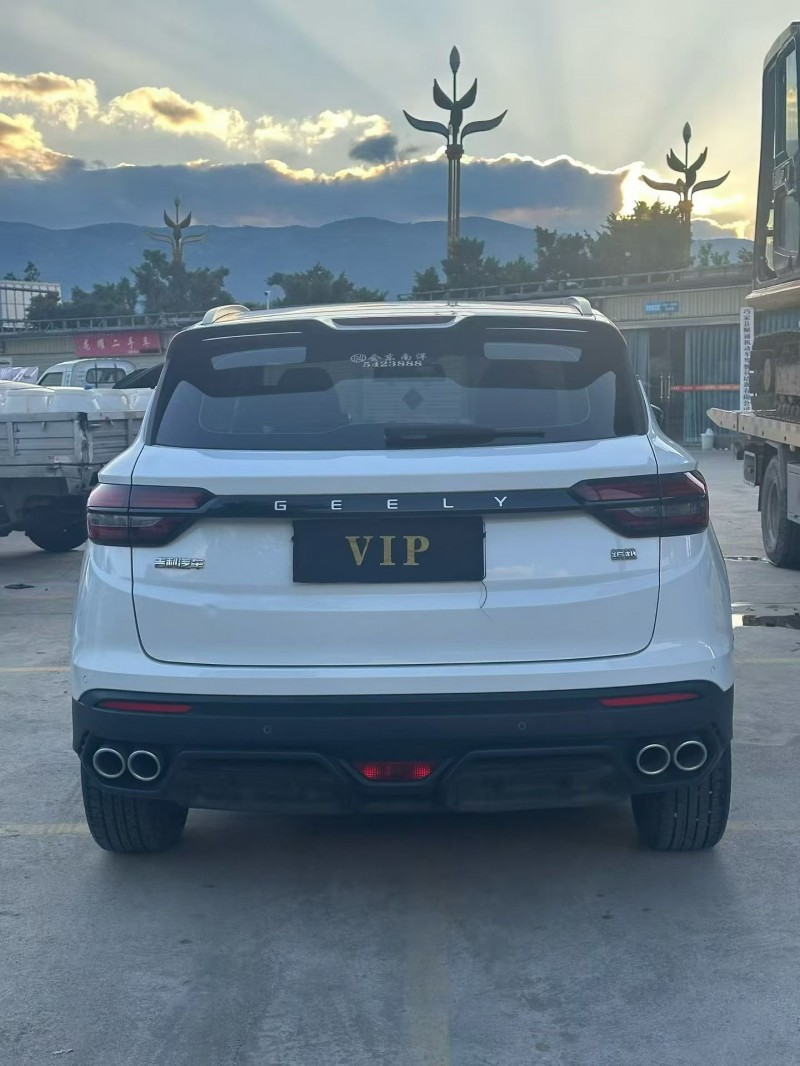 保山22年吉利缤越9