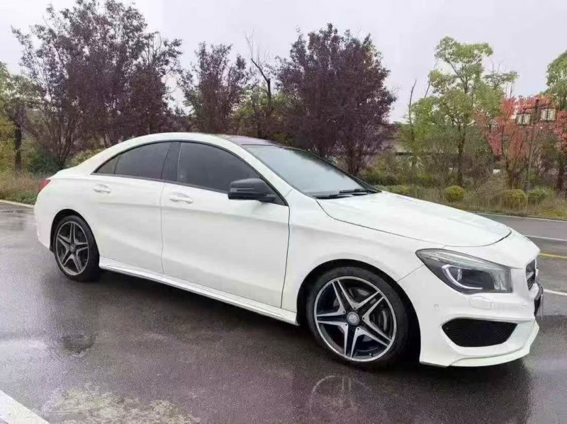 保山15年奔驰CLA3