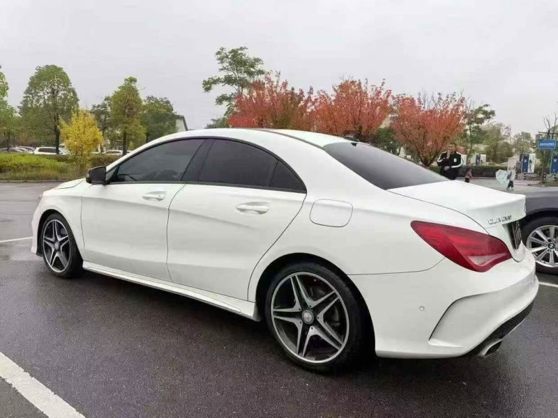 保山15年奔驰CLA8