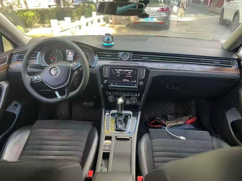 保山16年大众迈腾5