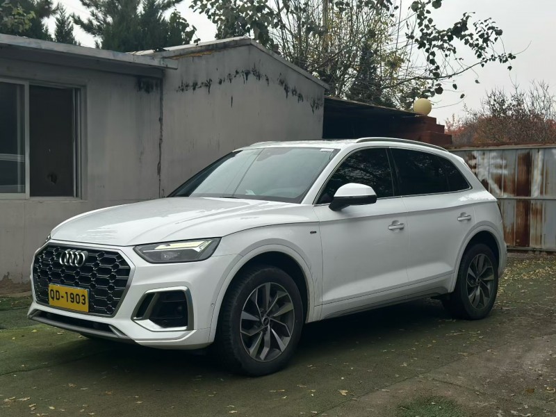 青岛22年奥迪Q52