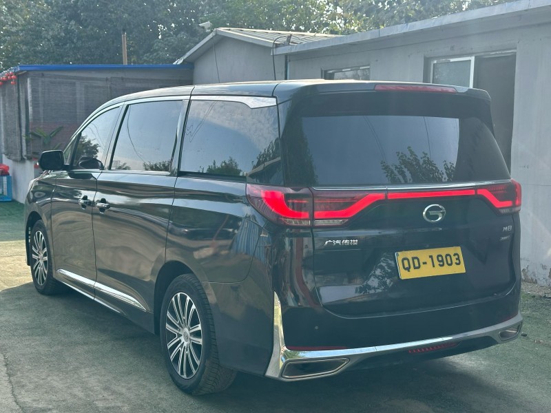 青岛22年传祺M89