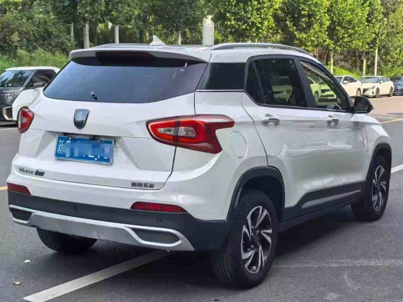 郑州17年宝骏5108