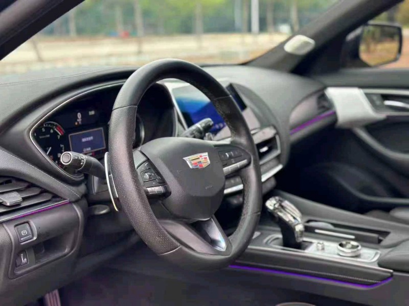 深圳20年凯迪拉克CT54