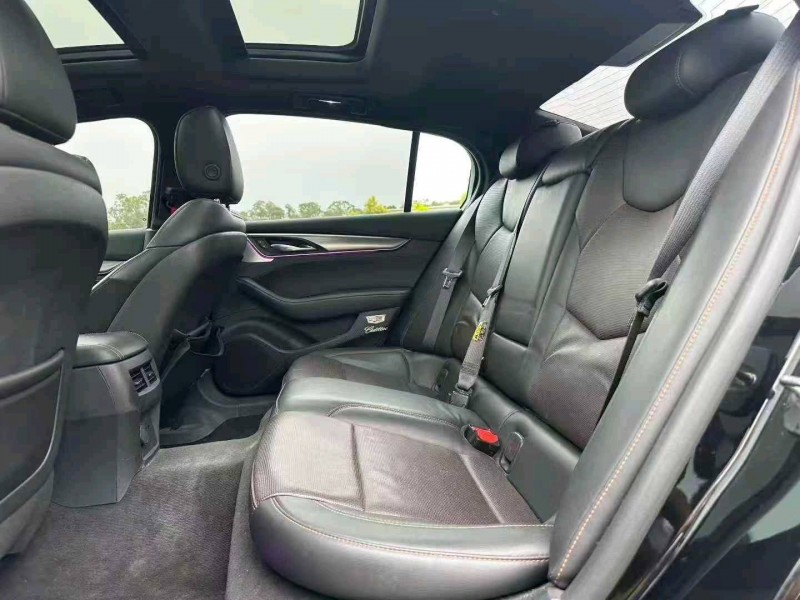 深圳20年凯迪拉克CT58