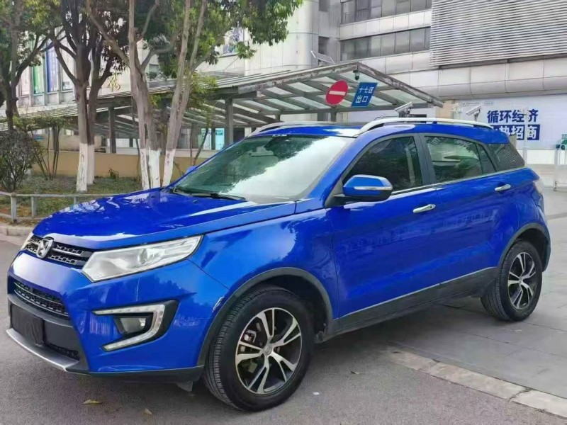 保山18年江铃驭胜2