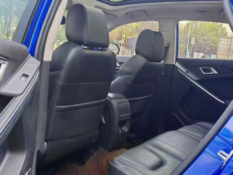 保山18年江铃驭胜5