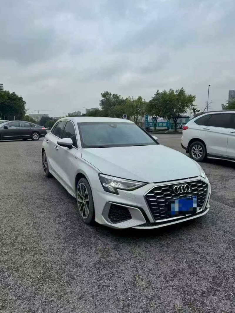 重庆23年奥迪A32