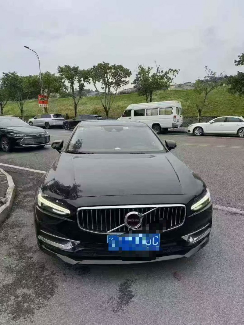 重庆18年沃尔沃S901