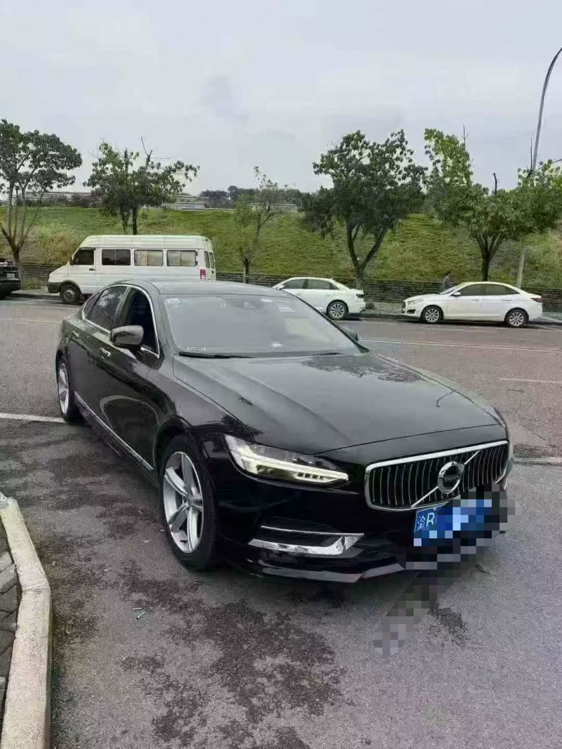 重庆18年沃尔沃S902