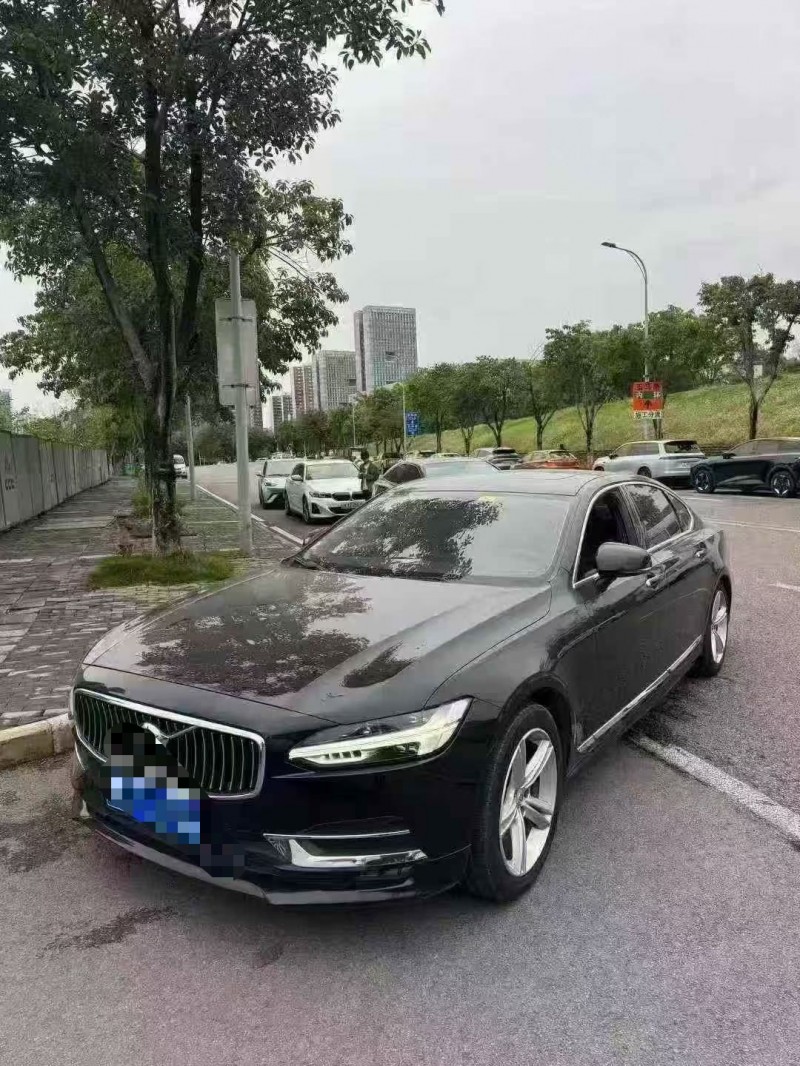 重庆18年沃尔沃S903