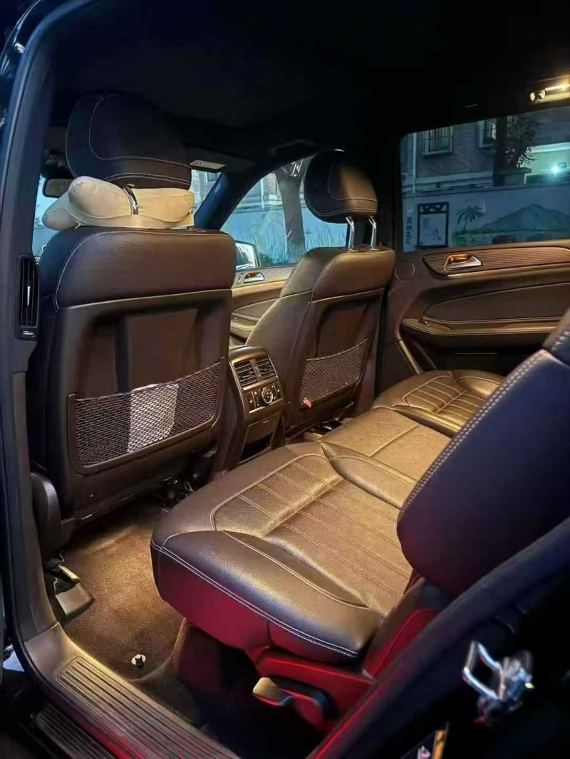 上海19年奔驰GLS4