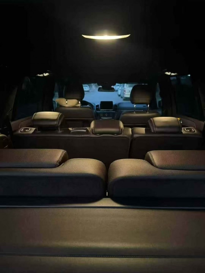 上海19年奔驰GLS5