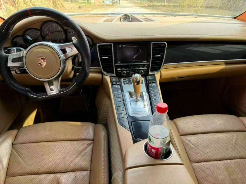 菏泽12年保时捷帕拉梅拉4