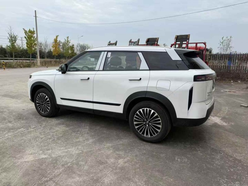 徐州25年奇瑞瑞虎8