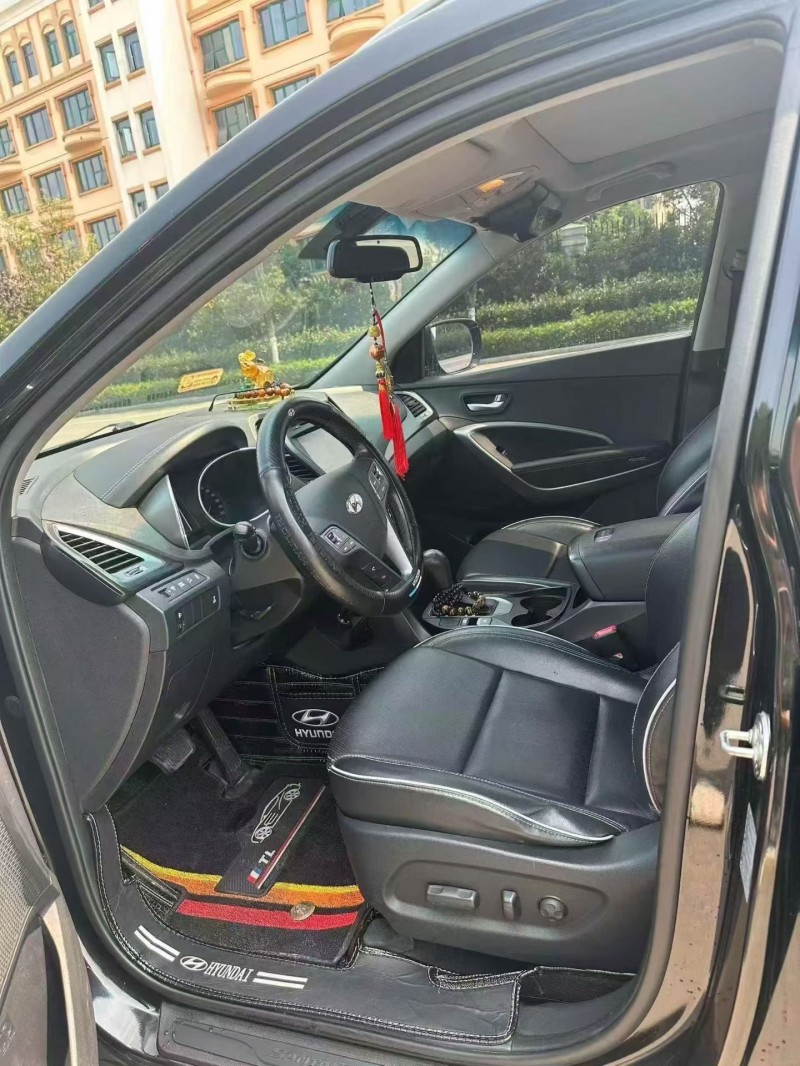 攀枝花16年现代新胜达6