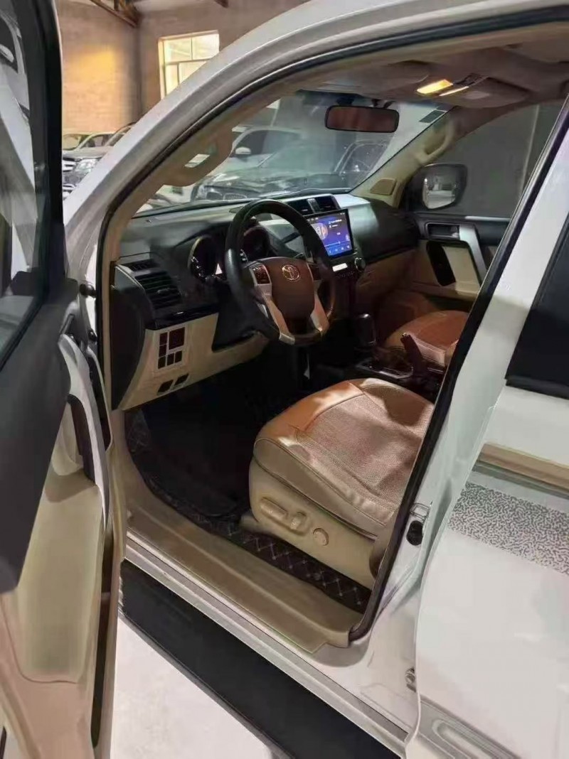 乌海15年丰田普拉多5