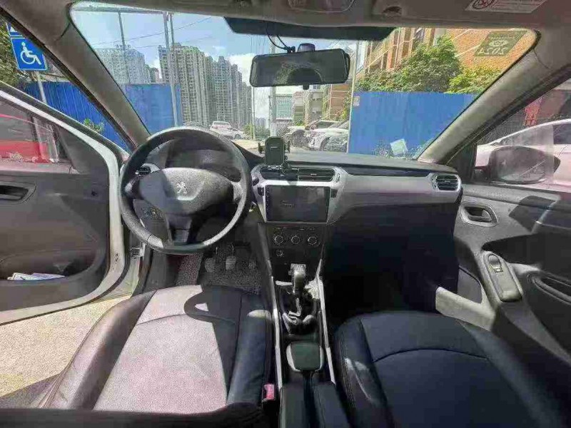 南宁18年东风标致5