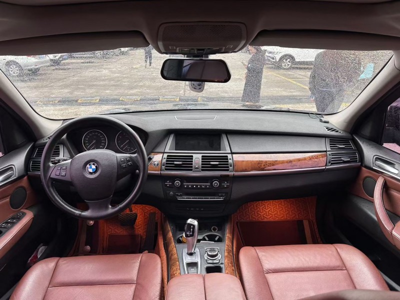 东莞13年宝马X58