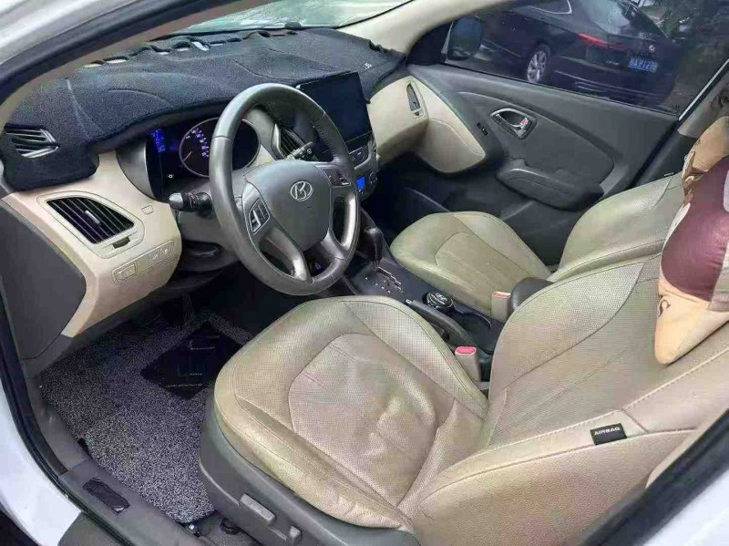 南宁15年现代ix354