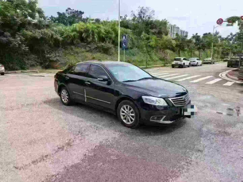 南宁11年丰田凯美瑞2