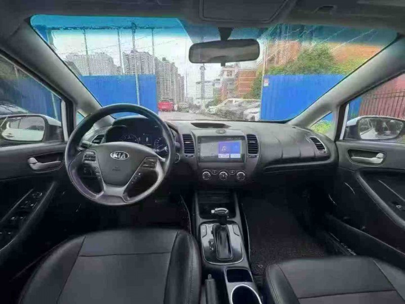 南宁18年起亚K35