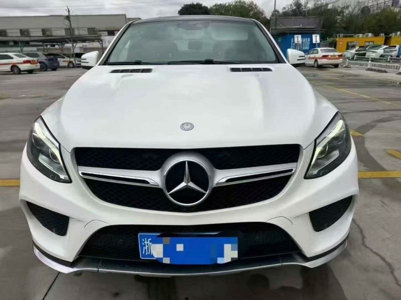 绍兴16年奔驰GLE1