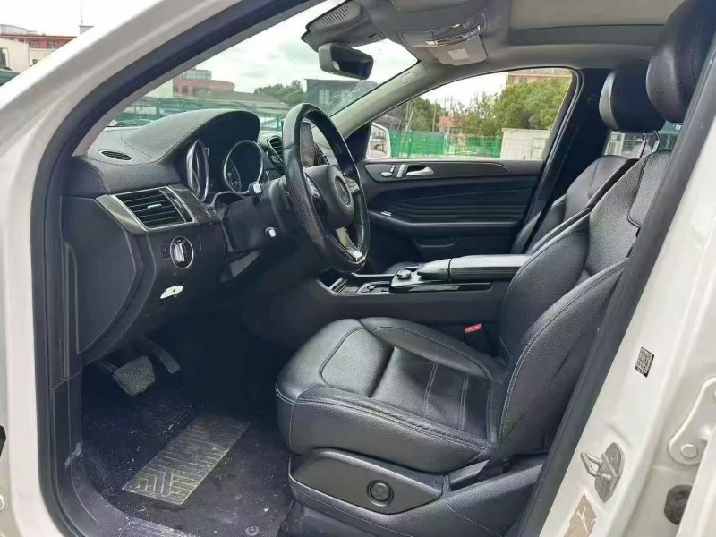 绍兴16年奔驰GLE4