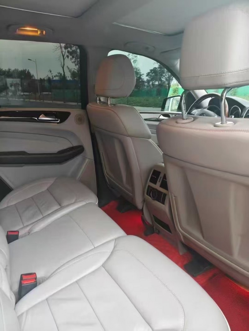 保定20年奔驰ML5