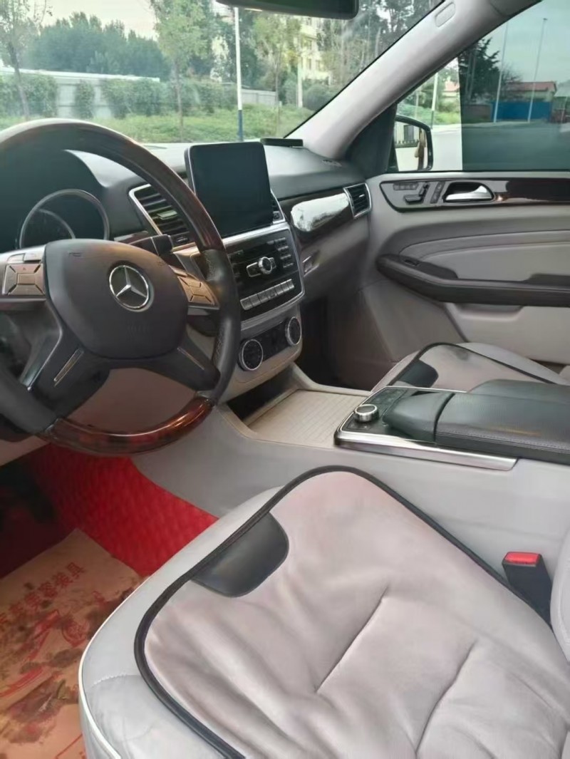 保定20年奔驰ML6