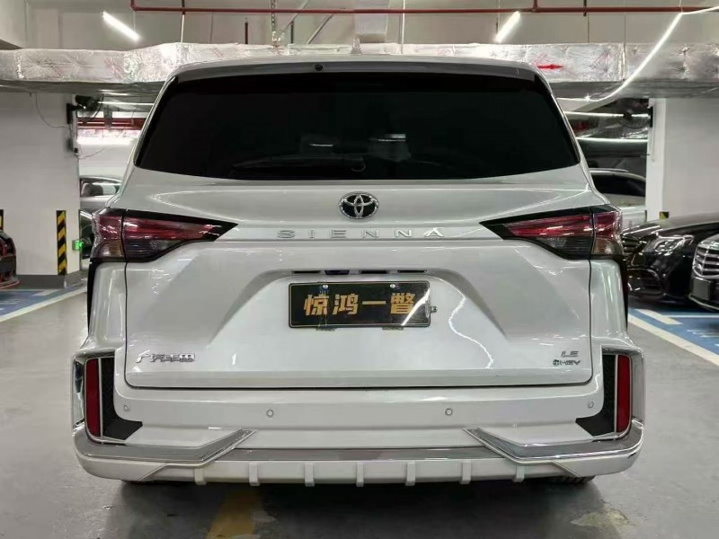 深圳25年丰田塞纳9