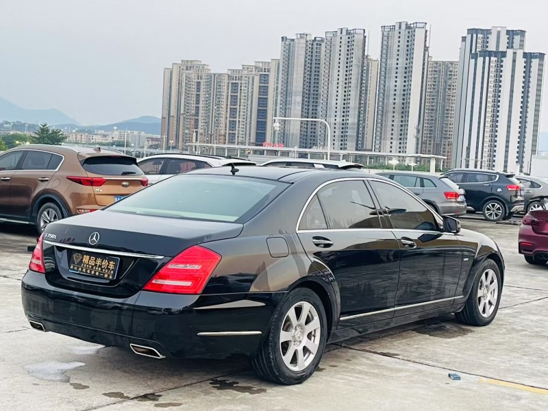 东莞13年奔驰S9
