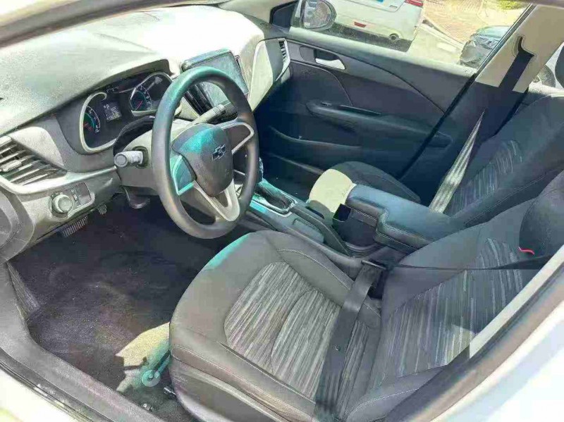 南宁18年雪佛兰科沃兹4